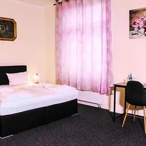 Hotel Karlshorst, Berlin