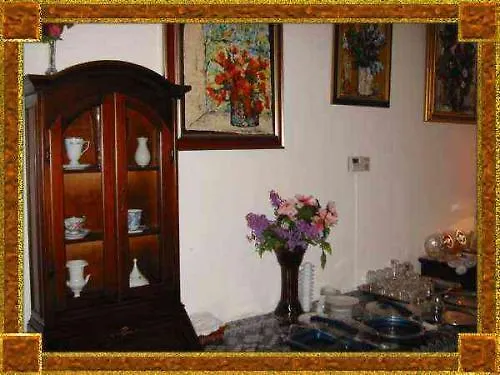 Hotel Eden Am Zoo Berlin 3*,